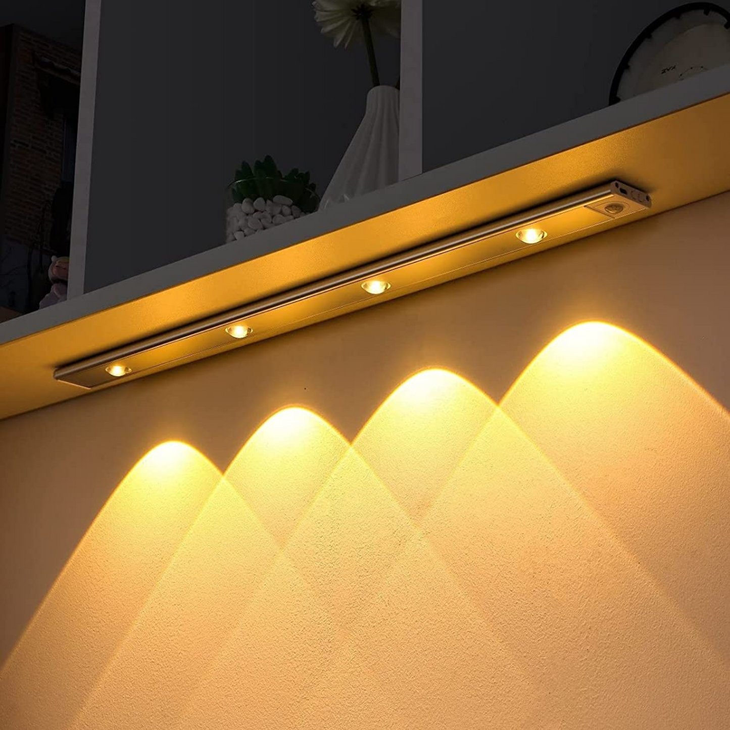 مصباح LED لاسلكي مع كاشف حركة