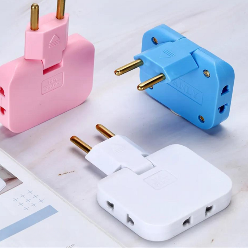 Compact and elegant universal power strip